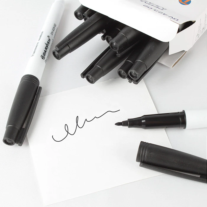 Маркер-перманент "Darvish" черный очень тонкий Маркер-перманент "Darvish" черный очень тонкий