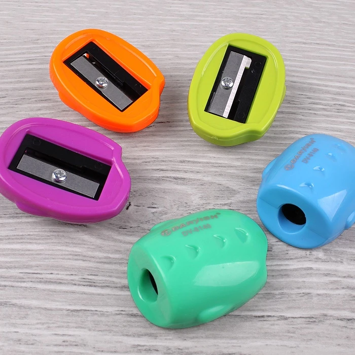 Точилка пластиковая "Darvish" ассорти, в пластиковой банке Точилка пластиковая "Darvish" ассорти, в пластиковой банке