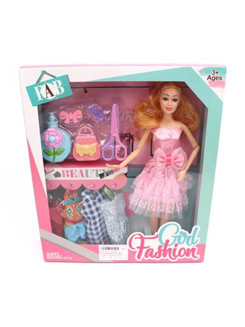 Игровой набор Модница, кукла 29 см., 9 предметов
