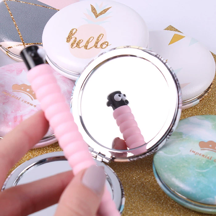 Зеркало складное круглое d-7см двойное на магните ассорти Зеркало складное круглое d-7см двойное на магните ассорти