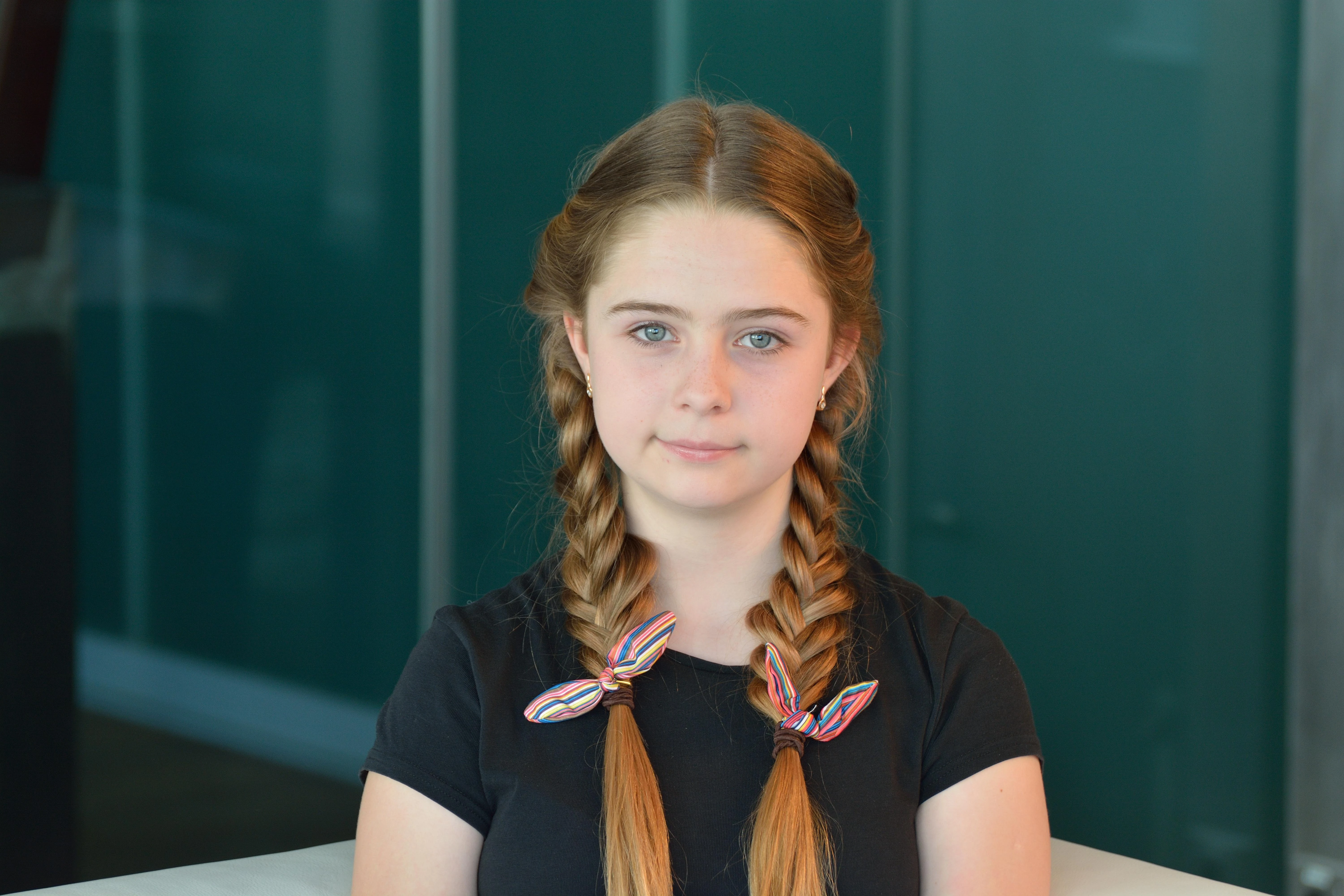 РЕЗИНКА ДЛЯ ВОЛОС "ЦВЕТНЫЕ УШКИ" 1 ШТ, 1 ВИД