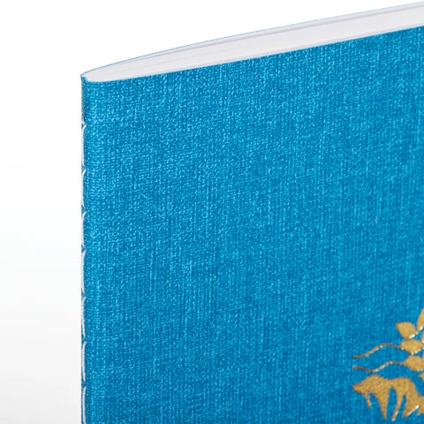 Тетрадь 48 л. в клетку обложка кожзам под рогожку, сшивка, A5 (147х210мм),