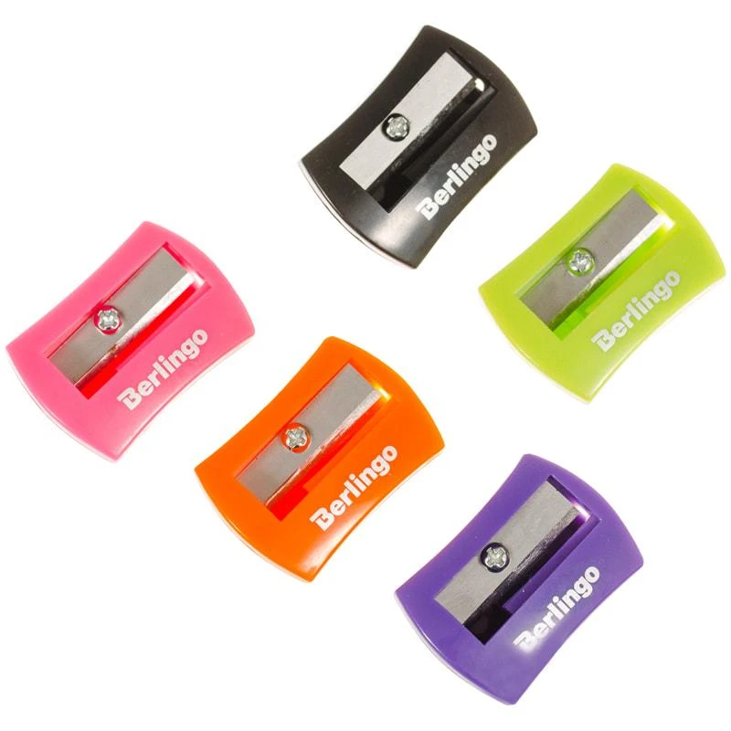 Точилка пластиковая Berlingo "City Style", 1 отверстие, ассорти. Точилка пластиковая Berlingo "City Style", 1 отверстие, ассорти.