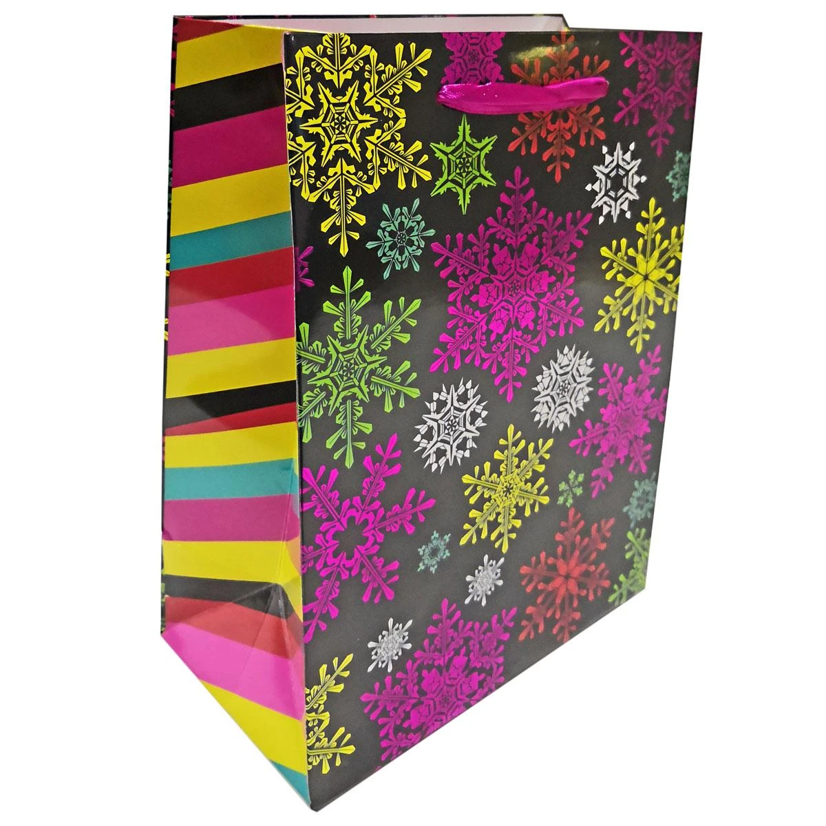 Подарочный пакет ср. 17.8X22.9X9.8 см, ламинированный, декор фольга. 64229