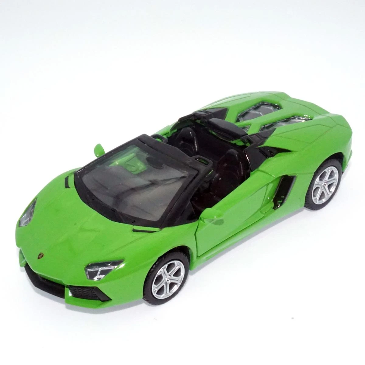 Машина металлическая 1:43 Lamborghini Aventador LP700-4 Roadster. Дв.Откр.,