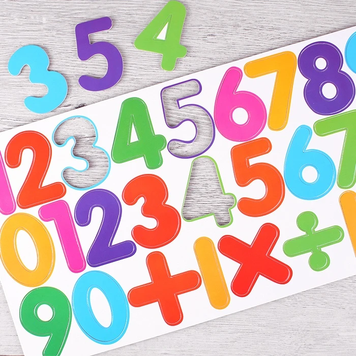 Магниты для доски "Цифры и знаки" (набор) 23шт Магниты для доски "Цифры и знаки" (набор) 23шт