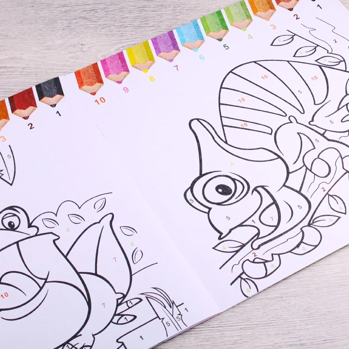 Раскраска-книжка по номерам 28*28см "Рептилии и амфибии" Раскраска-книжка по номерам 28*28см "Рептилии и амфибии"