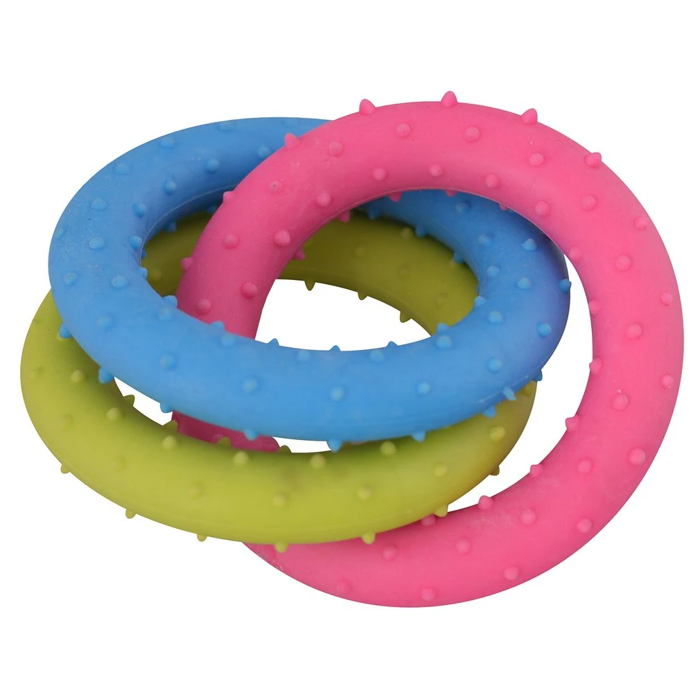 Игрушка-грызунок для животных "Колечки". Диаметр одного кольца 8 см.