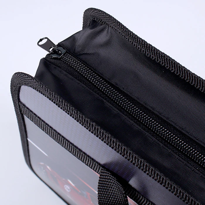 Папка детская с ручками А4 пласт. с рисунком на молнии Red car Папка детская с ручками А4 пласт. с рисунком на молнии Red car